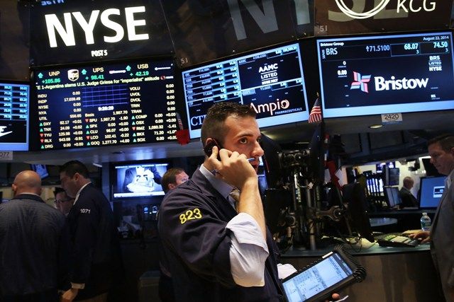 Wall_Street-NYSE-Bolsa_de_valores_ELFIMA20140825_0006_1.jpg